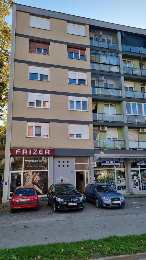 Apartman Ina Ösek Dış mekan fotoğraf